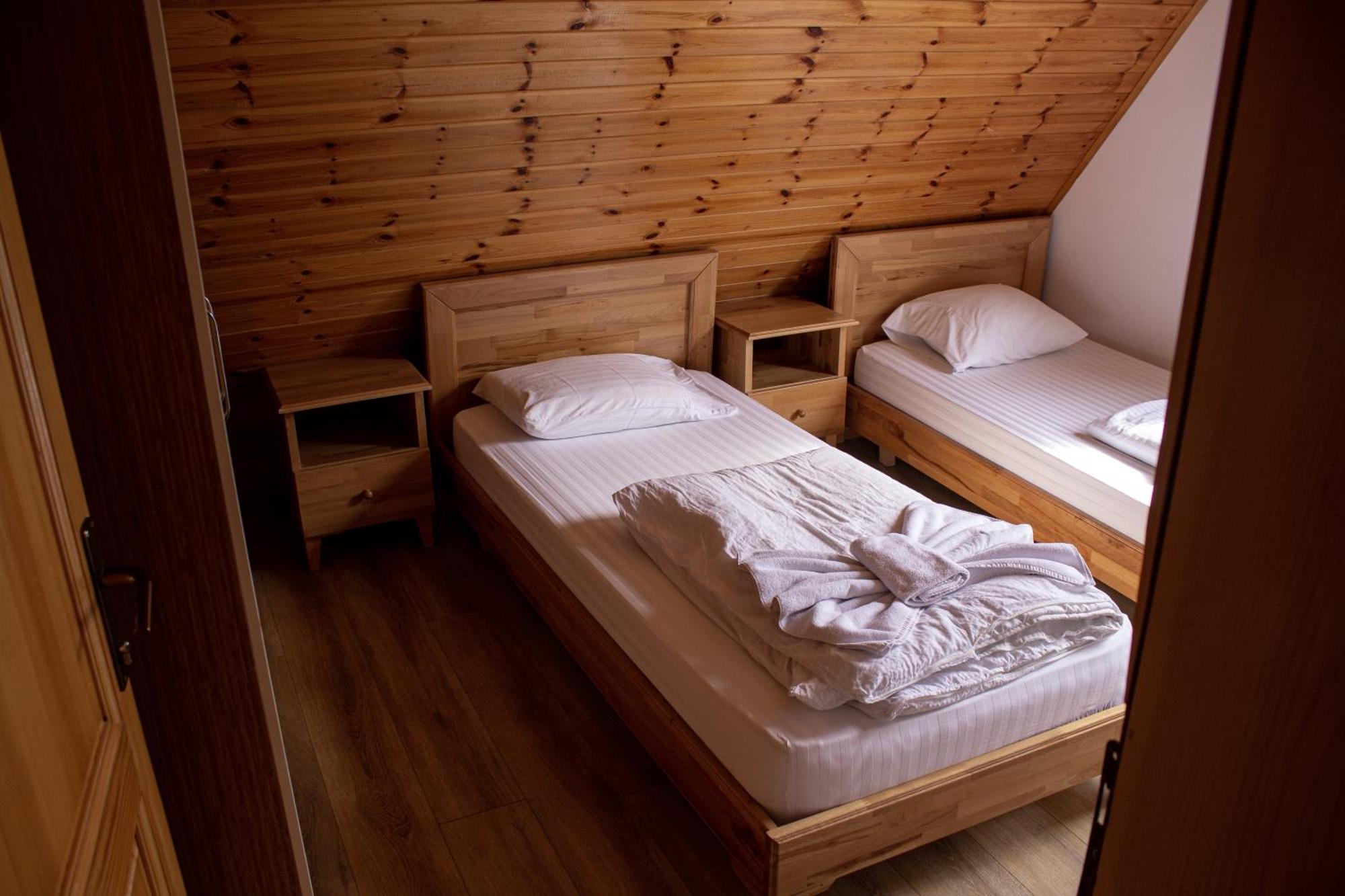 Bujtinat E Lugines Valbone Aparthotel Exterior foto