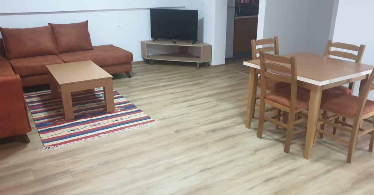 Bujtinat E Lugines Valbone Aparthotel Quarto foto