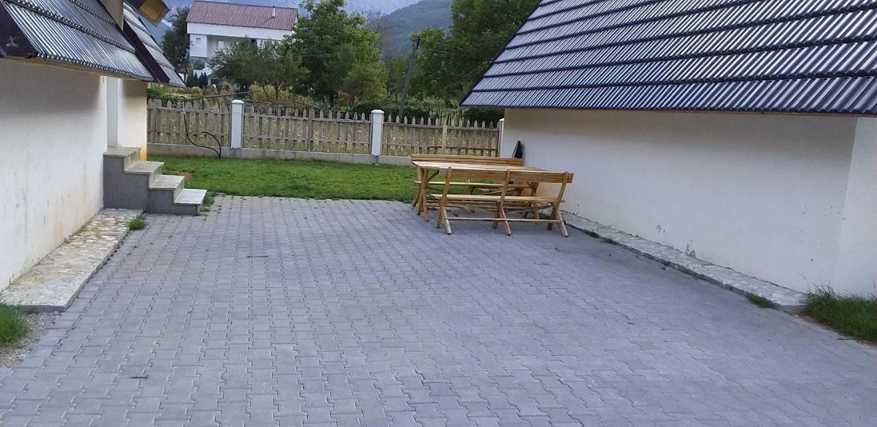 Bujtinat E Lugines Valbone Aparthotel Exterior foto